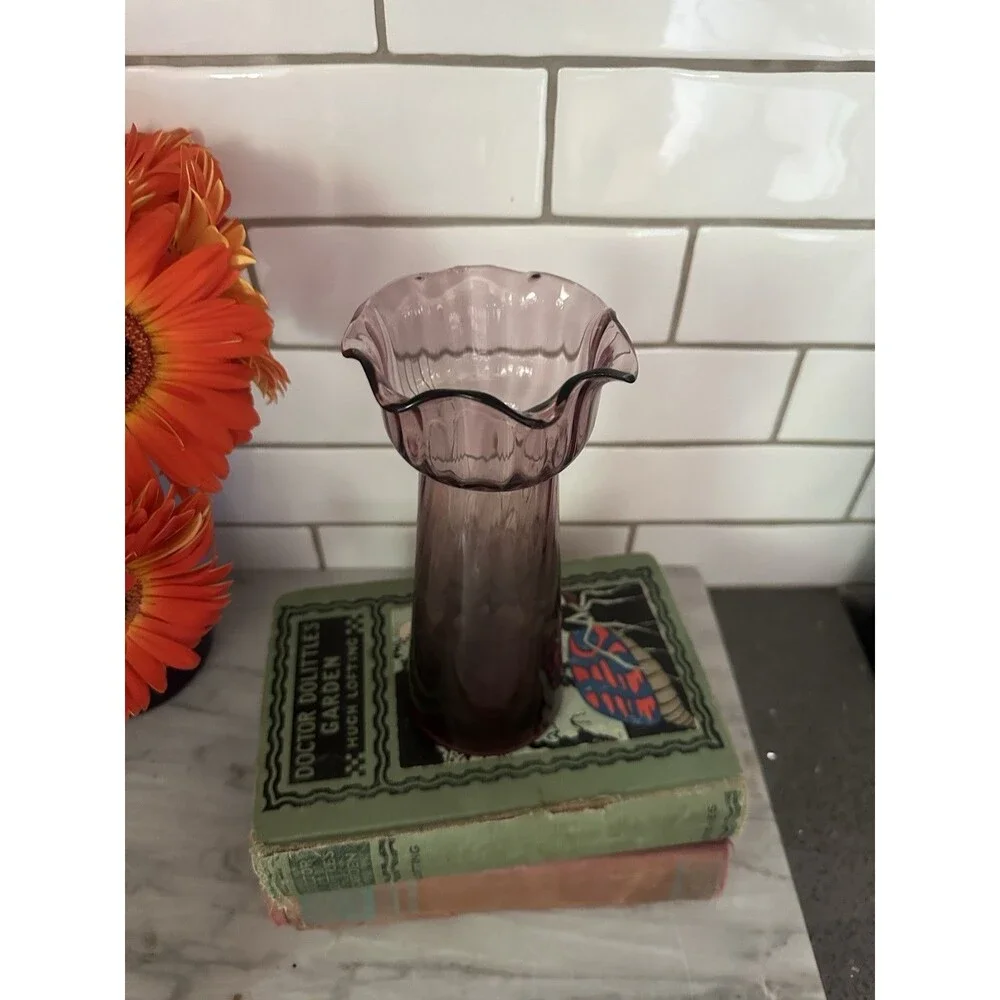 Vintage Amethyst Optic Ribbed Handblown Hyacinth Bulb Forcing 8